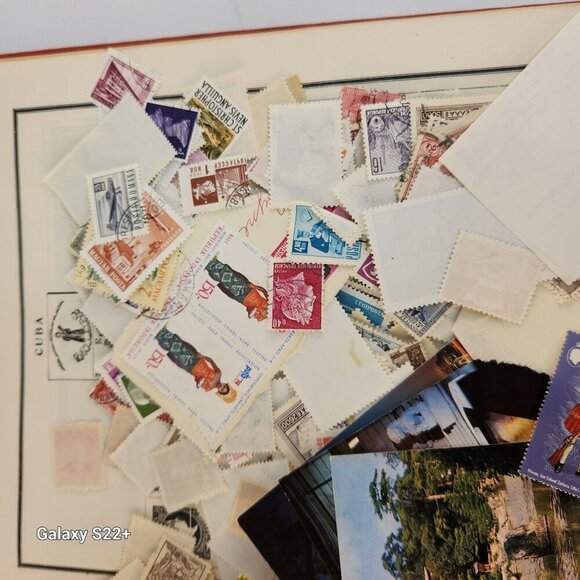 Vintage 1950 Modern Postage Stamp Album By Scott Publications With Mixed Stamps - Picture 5 of 13